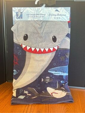 Tommy Bahama Kids’ Shark Cotton Towel Poncho